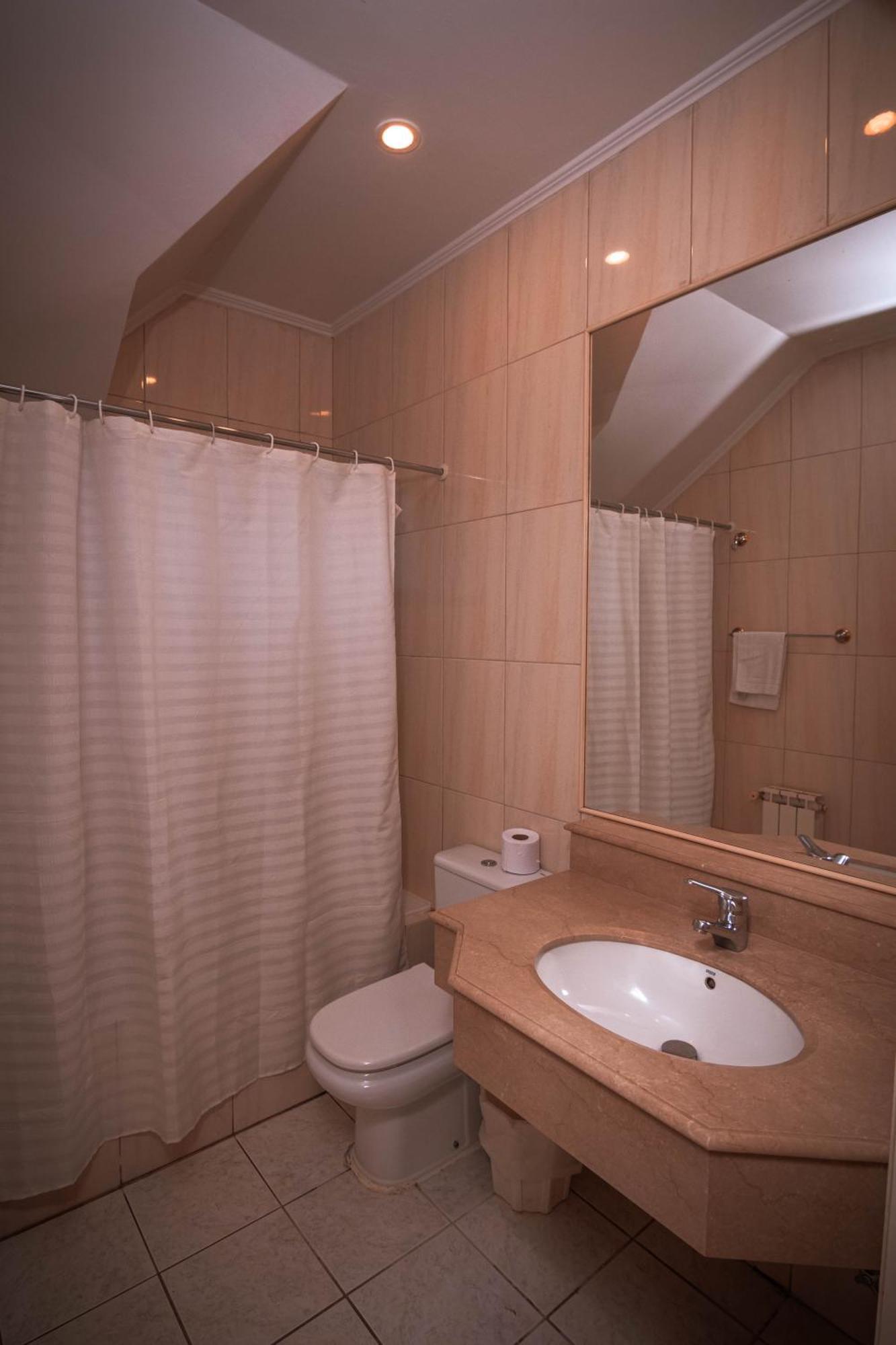 Hotel Inti Kuyen Plaza Pucón Extérieur photo